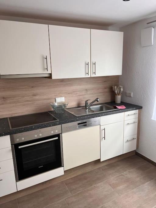 Traumhafte Ferienwohnung Altendorf  Exteriör bild